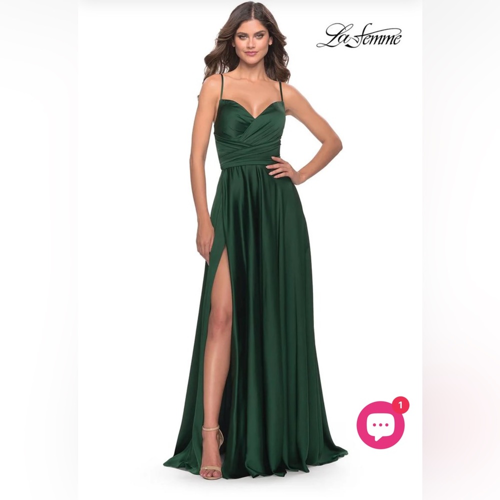 NWOT La Femme Style 31233 Dark Green Dress, Size 4
